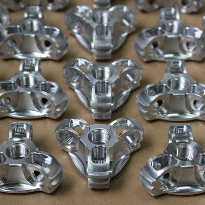 0.01mm Tolerantiecnc Aluminiumdelen CNC die Machinaal bewerkend Verklaarde ISO9001 draaien