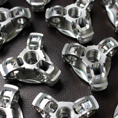 Snelle Prototypecnc Hoge Precisie 0.05mm van Aluminiumdelen Tolerantie