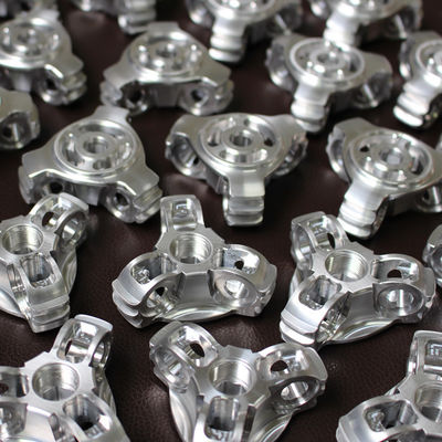 Gedraaid CNC maalde 6061 Aluminiumdelen, Mechanische Aluminium Machinaal bewerkte Componenten