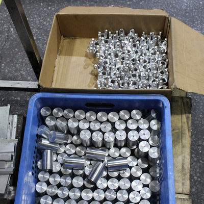 Aluminiumlegering 6061 CNC Precisiedelen, de Strakke Delen van het Tolerantie Snelle Prototype