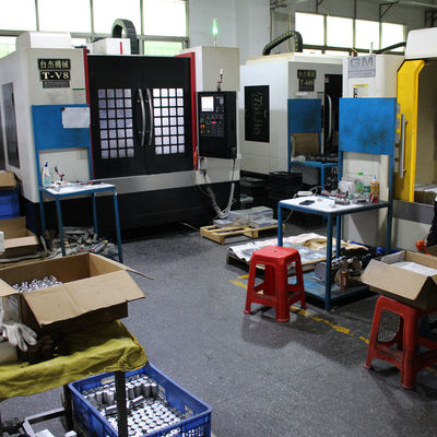 De mechanische CNC het Deel van het Malenaluminium het Schuren het Oppoetsen Oppervlakte eindigt
