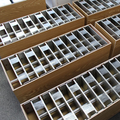 Aangepaste het Prototypedelen van het Bladmetaal, Laserbesnoeiing Bent High Precision Turned Parts