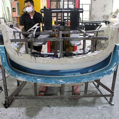 Het plastic de Reactieinjectie van Autodelen Vormen RIM Low Volume Prototypes aan Productie