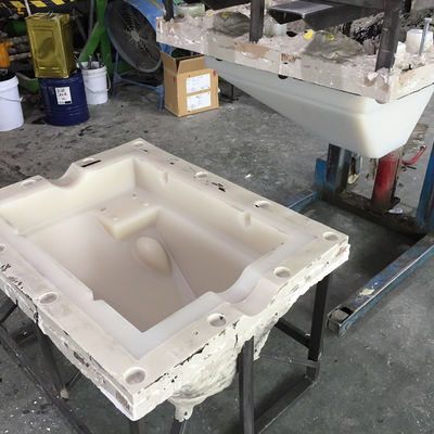 Grote de Injectie van de Dekkingsreactie het Vormen Delen Verklaard RIM Polyurethane Material ISO 9001